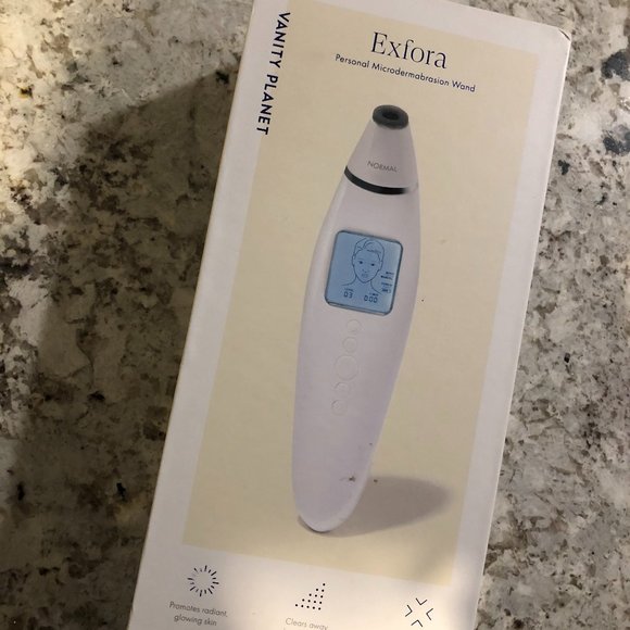 Personal Microdermabrasion Wand - Picture 2 of 10